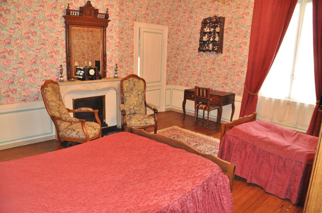 Chambres D'Hotes Le Manoir D'EsnevalCriquetot-lʼEsneval 部屋 写真