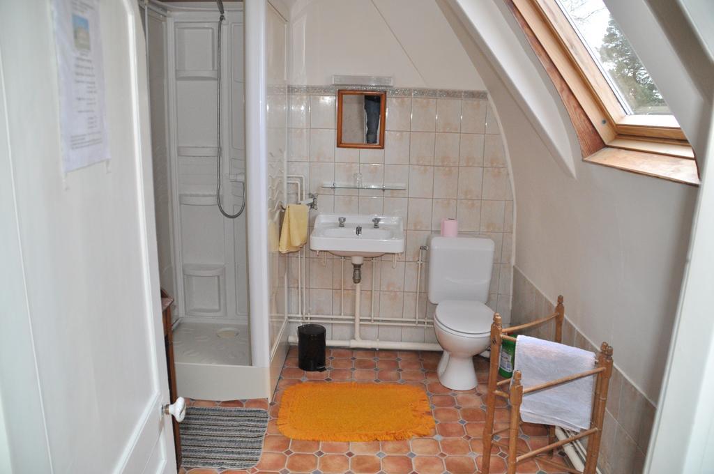 Chambres D'Hotes Le Manoir D'EsnevalCriquetot-lʼEsneval 部屋 写真
