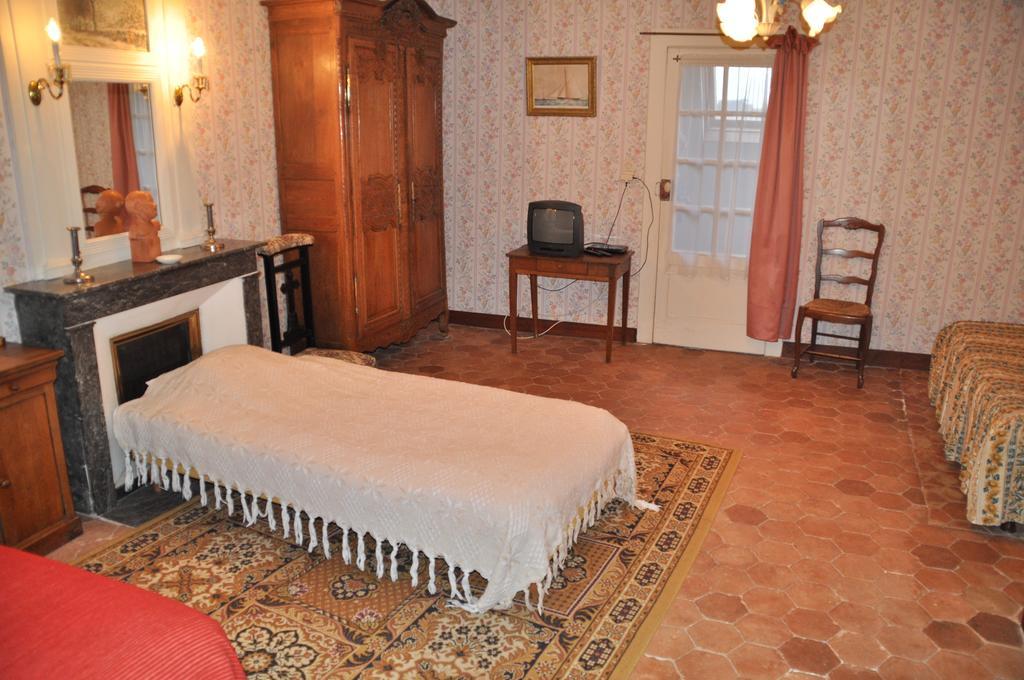Chambres D'Hotes Le Manoir D'EsnevalCriquetot-lʼEsneval エクステリア 写真